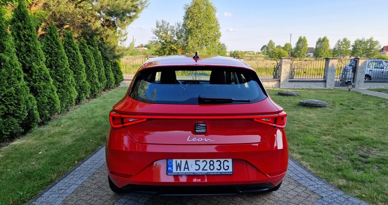 Seat Leon cena 99900 przebieg: 29000, rok produkcji 2022 z Przemyśl małe 254